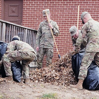 Ft. Riley Soldiers clean-up for older adults